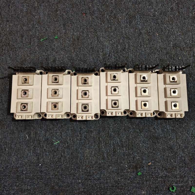 议价CPD 4402 ，55千瓦变频器，模块 BSM100GB1可维修 - 实物图