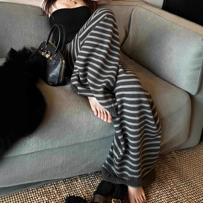 松弛感厚实暖暖条纹毛线裤秋冬季慵懒舒适黑白条纹针织休闲裤女潮