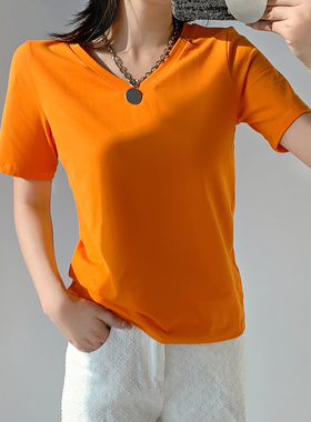 橙色v领宽松短袖t恤女夏纯棉打底衫内搭洋气减龄大码显瘦正肩上衣
