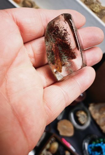 天然绿幽灵彩幽四季幽灵水晶原石随形摆件吊坠挂件把玩重35.2克