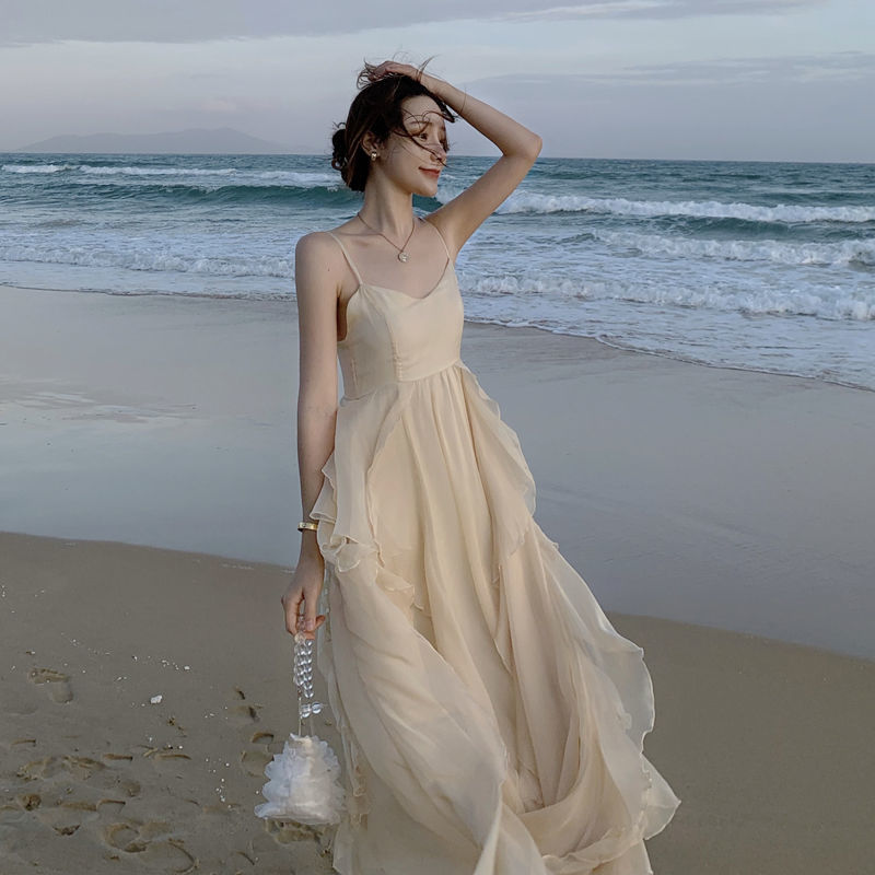 满10.01元减10元 沙漠度假裙拍照好看的青海湖旅游裙子海边连衣裙夏季沙滩裙