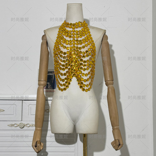 时尚雅妮欧美设计感性感挂脖上衣女亚克力气质串珠百搭胸饰舞台装