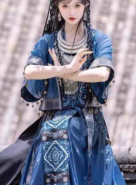 云南贵州少数民族蓝色苗族舞蹈演出服苗疆女土家族苗寨旅拍摄影服