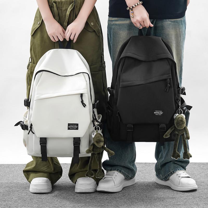 书包初中生中学生潮酷高颜值2025新款背包男高中生大学生双肩包女
