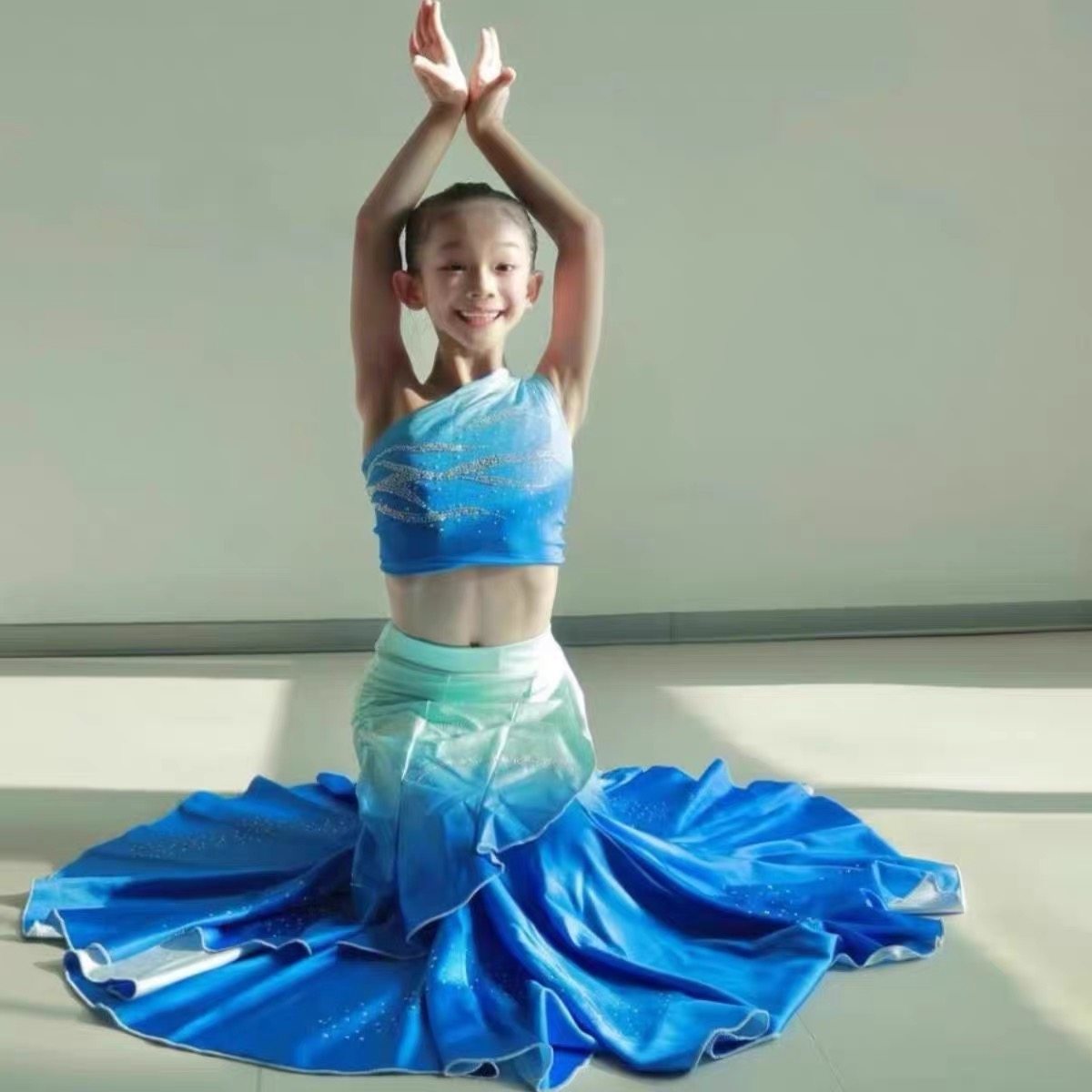 儿童傣族舞蹈服装练功服傣族比赛演出服学生艺考包臀修身鱼尾裙