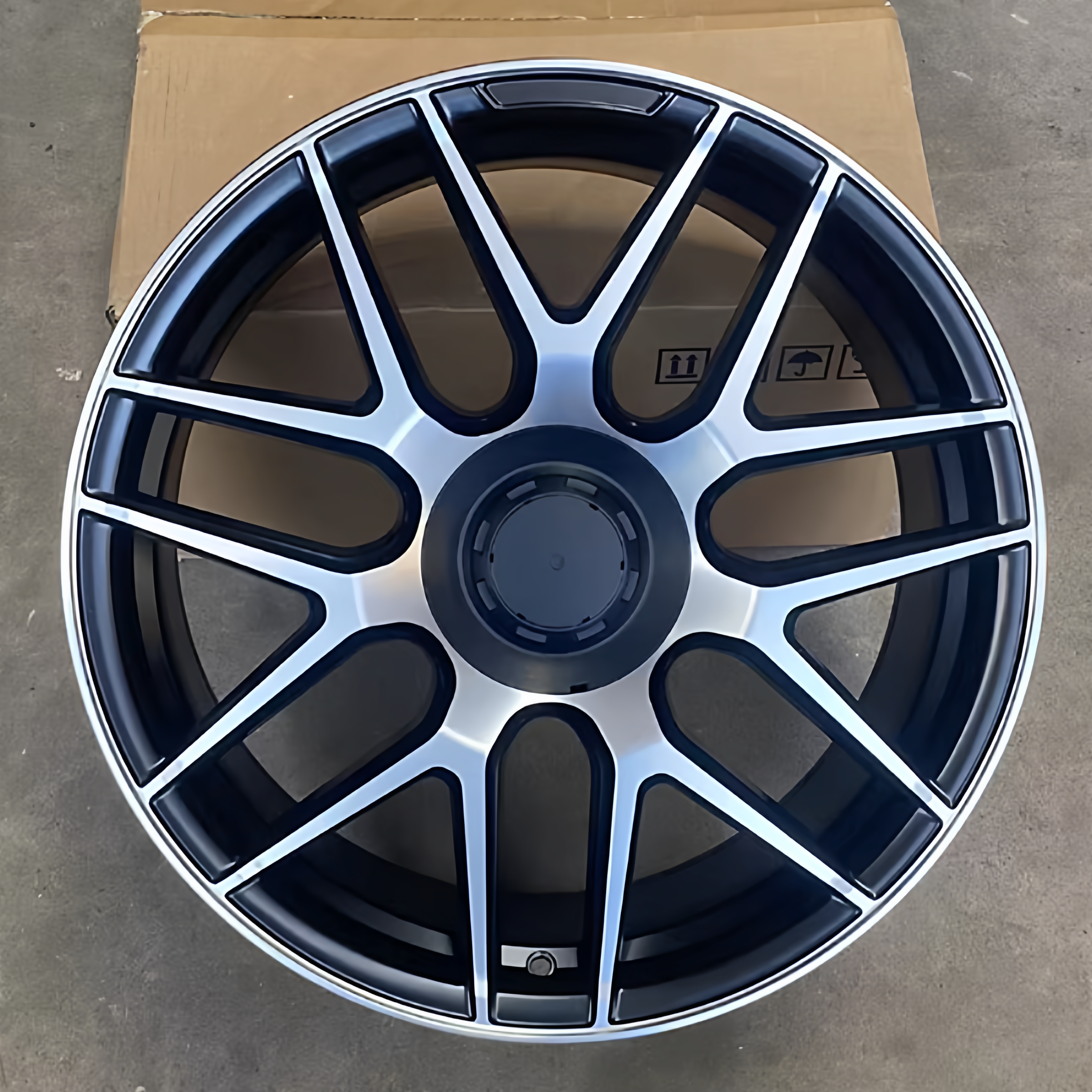 适用于19寸奔驰c级C260/GLC/E300/S350 A200/GLB改装轮毂铝合金圈