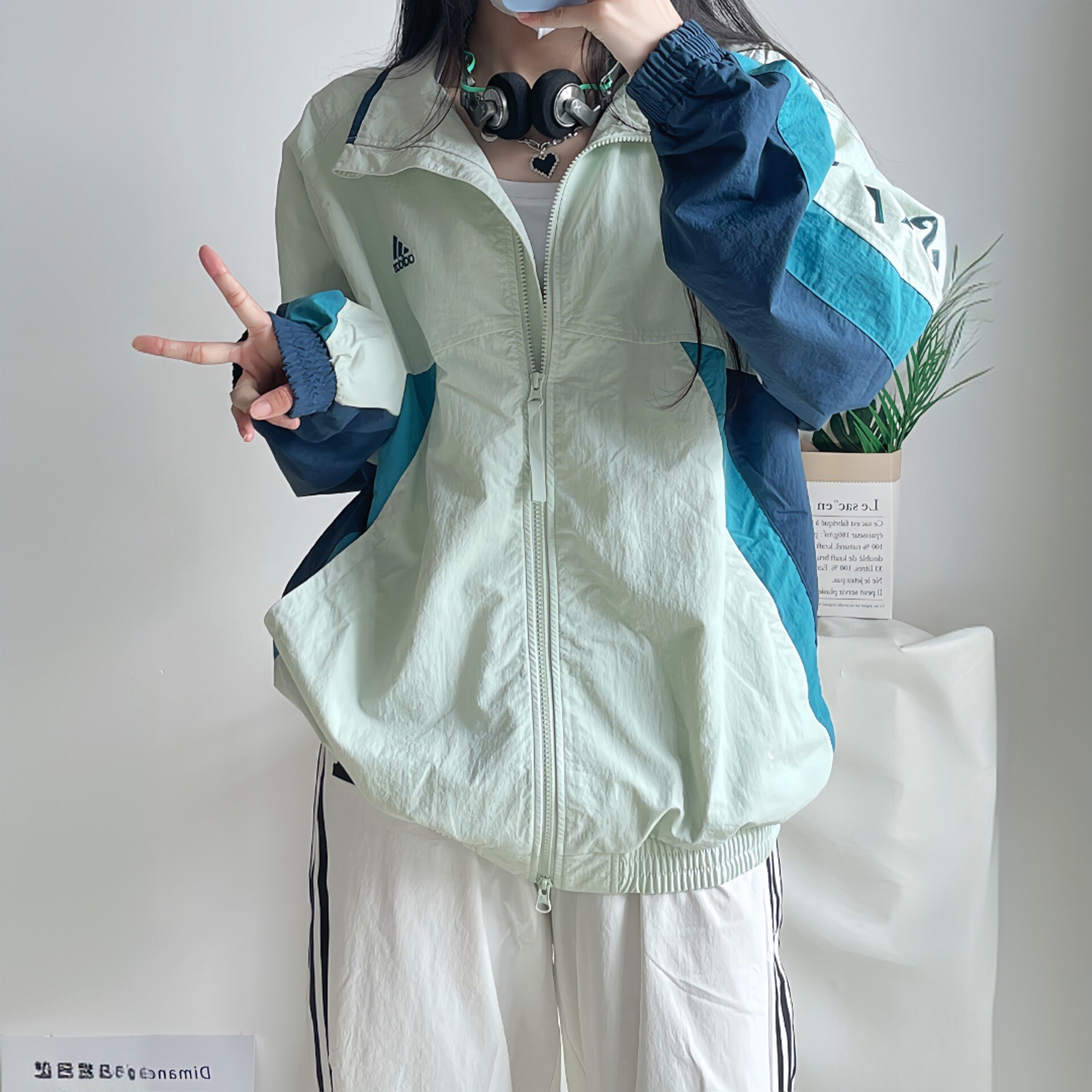 时尚潮流薄款百搭运动服夹克外套