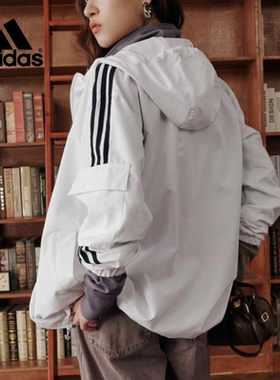 Adidas拒水防泼休闲连帽夹克外套