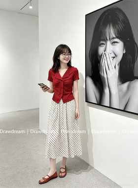 Drawdream 红色褶皱翻领短袖T恤女夏设计感纽扣修身显瘦外穿上衣
