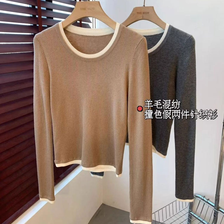 THEWOW 羊毛混纺 竖坑条纹理感修身弹力撞色假两件圆领长袖针织衫