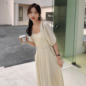 新款 后背小心机方领肌理感波点连衣裙207-J2318P110控168图片
