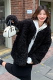 新款环保皮草小香风皮毛一体外套207-1812P205控298，女装短外套，卡莱