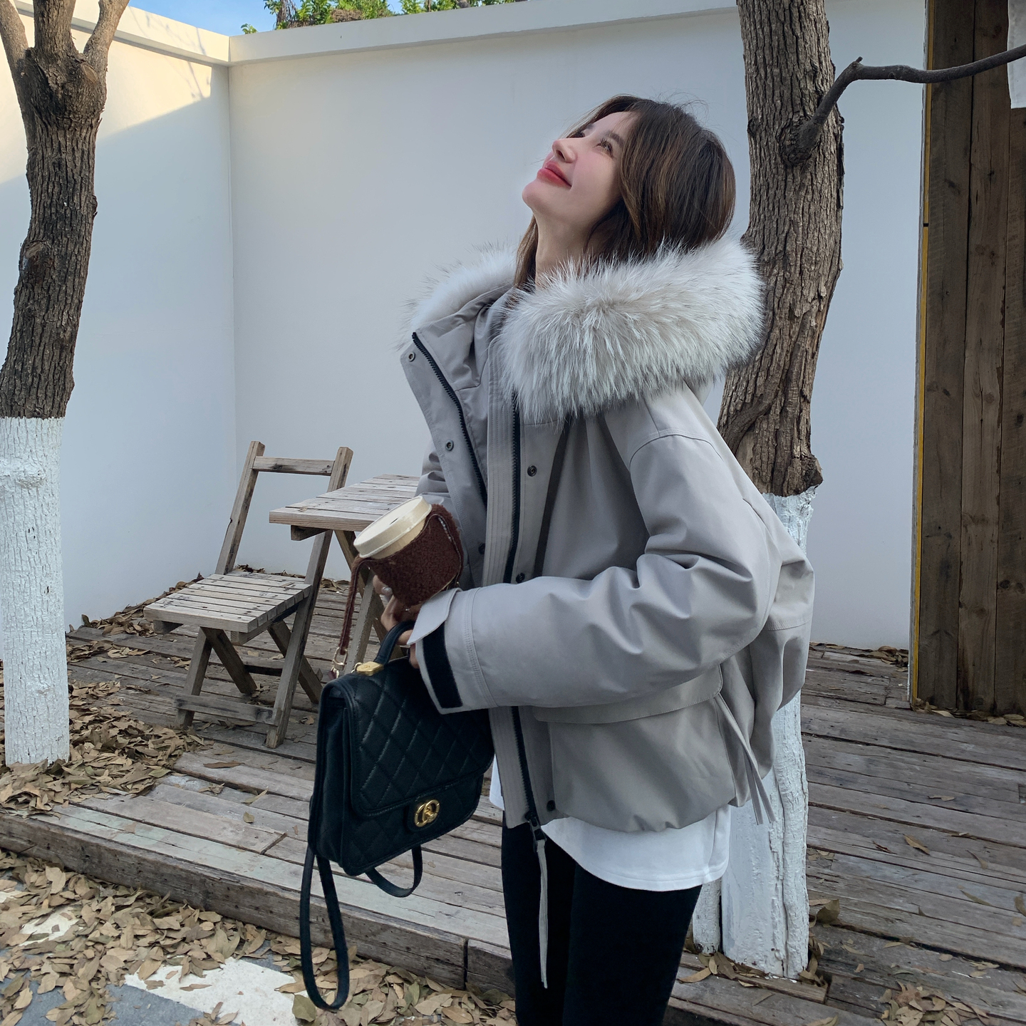 新款连帽冲锋衣羽绒服90白鸭绒207-1898P345控468，女装羽绒服，卡莱