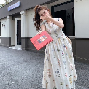 蕾丝拼接桔梗无袖连衣裙女2025夏季新款森系宽松小个子印花a字裙图片