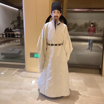 阿米园高仿生人形机器人智能机器人导购接待、讲解教学、演艺展示