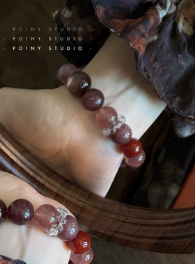 轻奢草莓晶南红多宝手链轻奢高级感小众设计本命年手串送闺蜜手饰