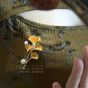秋冬银杏叶胸针女气质高级感百搭精致文艺风衣服装饰配饰品