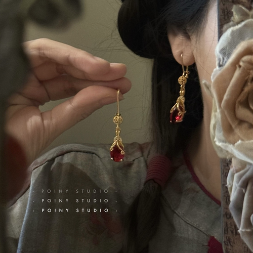 复古红色锆石耳环女小众设计感高级感气质精致水滴耳坠新年耳饰