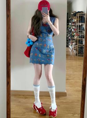 im向定制面料! 卡普里蓝~V领波浪边花朵刺绣连衣裙女夏无袖背心裙