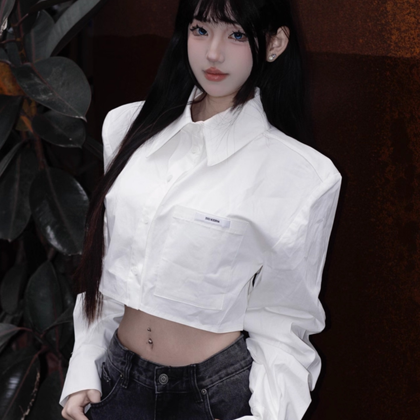 白色长袖衬衫外套女韩系新款夏季甜酷辣妹通勤风修身露腰短款衬衣