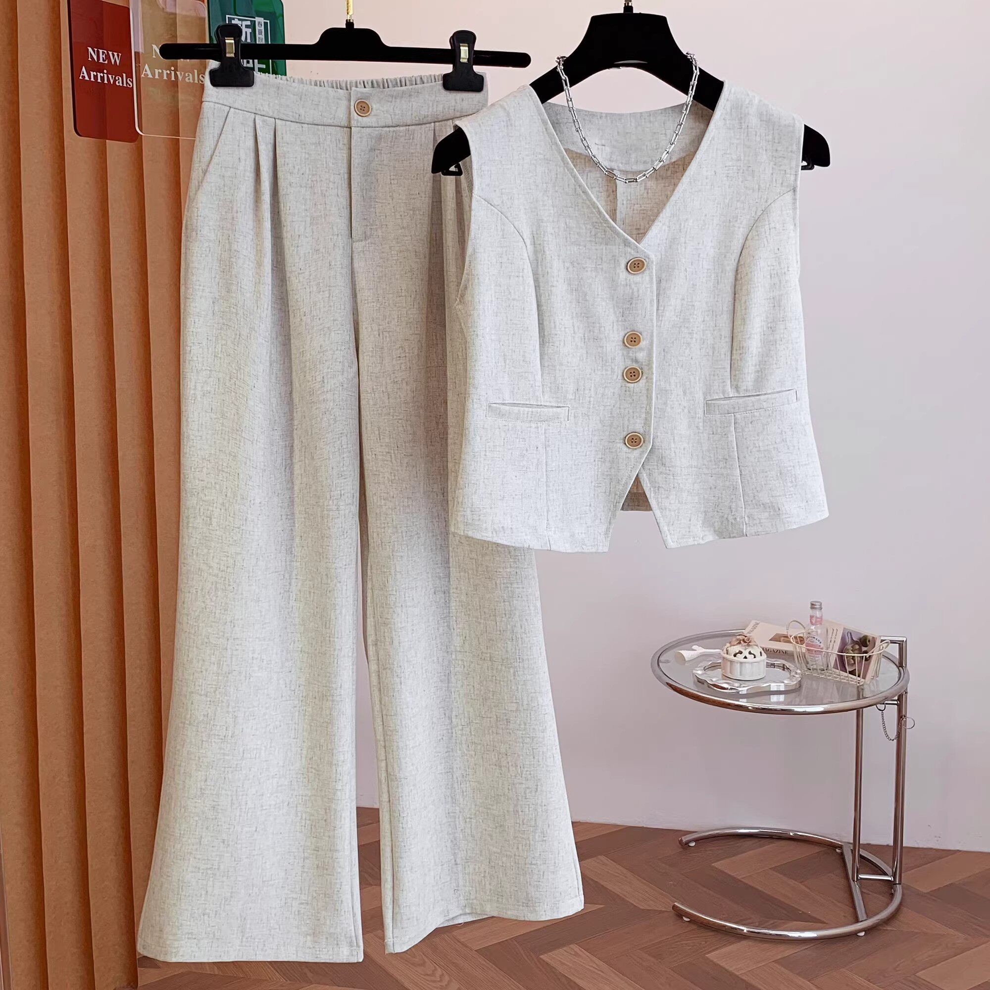 2026新款时尚套装女夏季亚麻薄款高端气质简约坎肩阔腿裤两件套