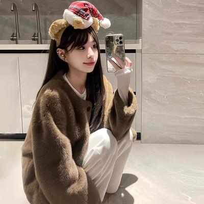 皮毛一体外套女2025新款仿水貂毛秋冬圆领环保皮草毛毛保暖短外套