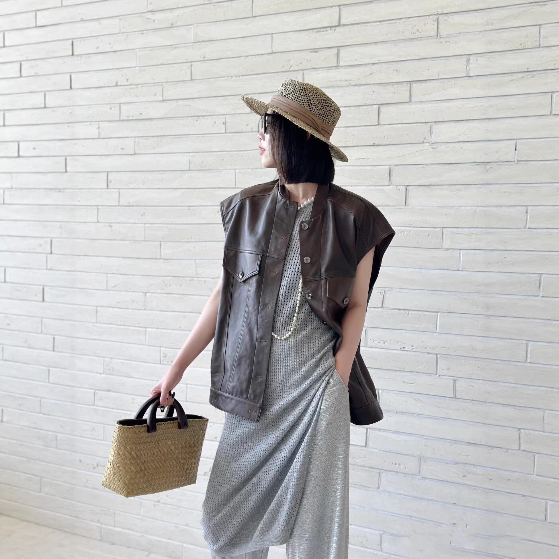 棕色皮衣2026新款马甲外套女新款春秋韩版叠穿港风皮坎肩无袖上衣