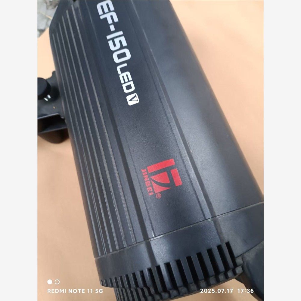 金贝EF-150 LED摄影灯，功能完好，适合直播补光、产品议价