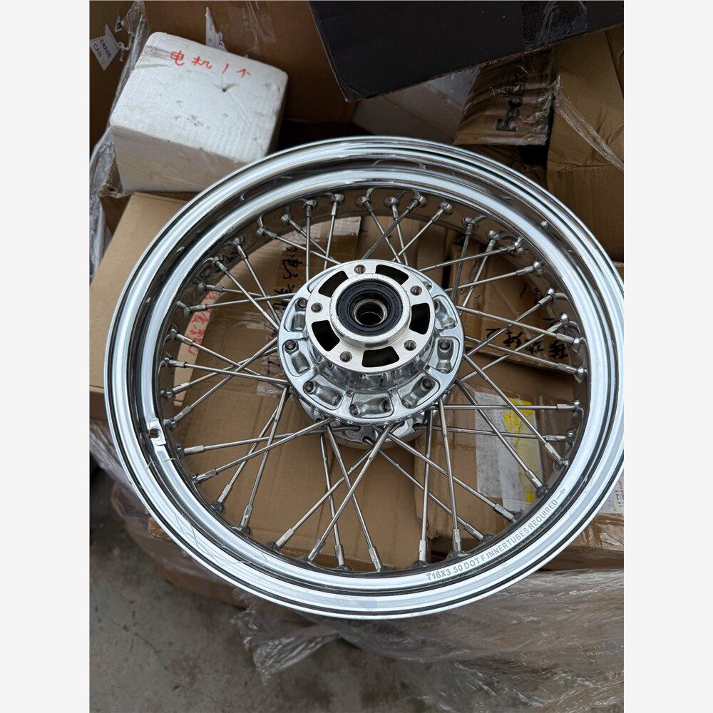 哈雷16X3.5细40辐条后轮毂，全镀铬，封胶真空轮毂。复古议价