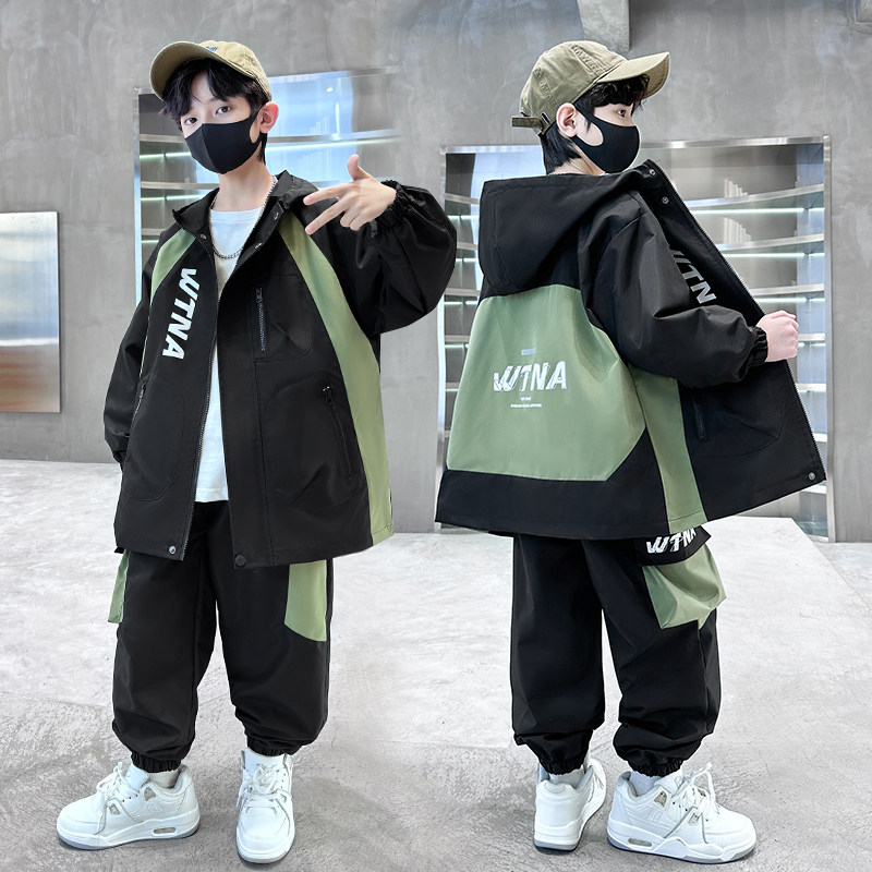 儿童加绒套装男童秋冬装2026新款大童加厚男孩春秋帅气运动两件套