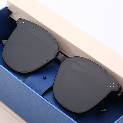 新款gm墨镜网红复古偏光太阳镜女开车大框潮超流行韩版方形眼镜男