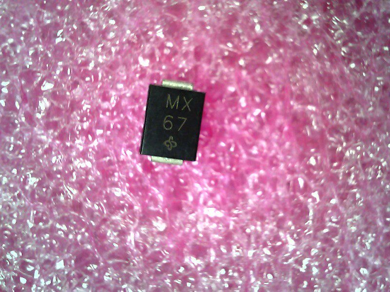 MX 丝印 MX 尺寸长4.25MM宽3.5MM厚2.37MM MC34071 DIP8  IC 新
