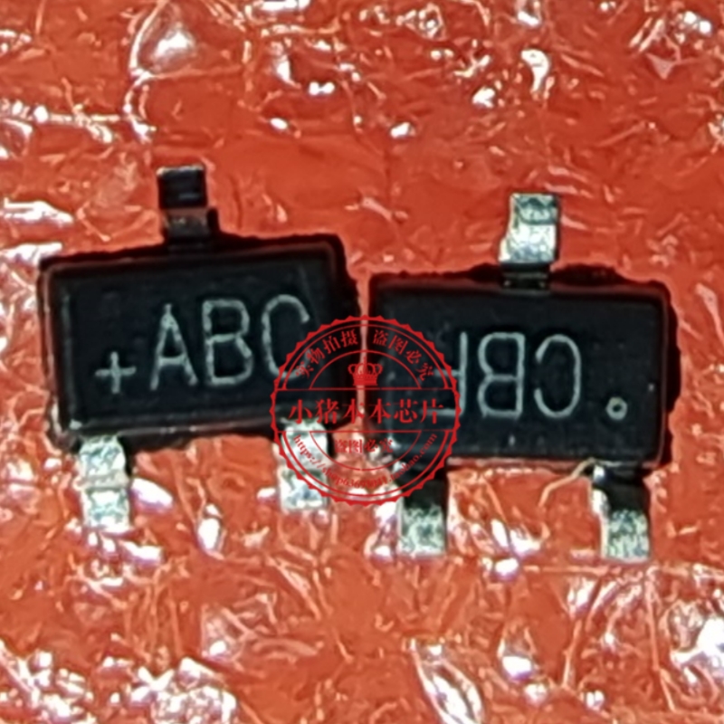 真正全新 MAX803SEXR+T WAX803SEXR 封装SC70-3 丝印ABC