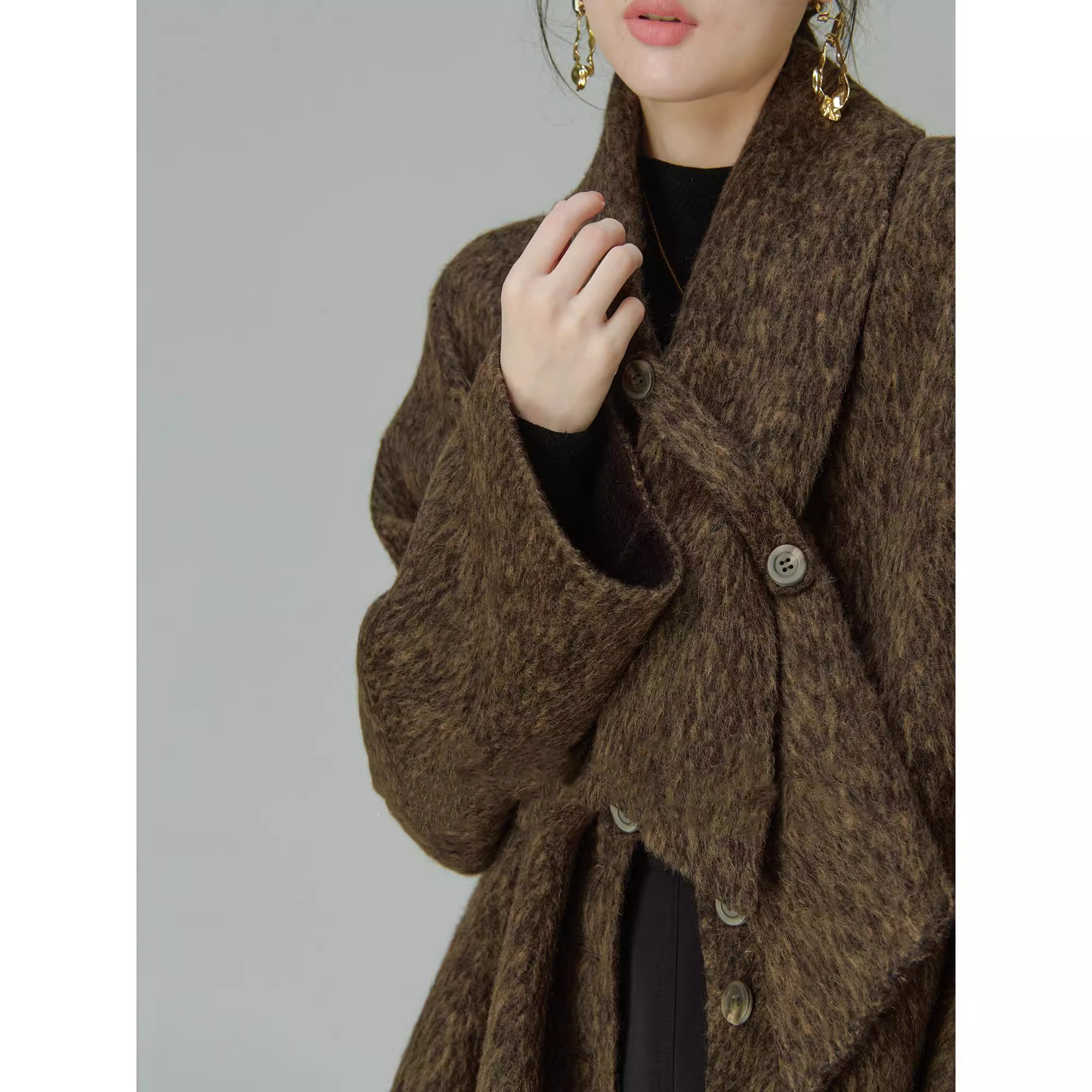 爵莱菲大码高级感围巾领羊驼绒双面呢大衣女中长款宽松羊毛外套