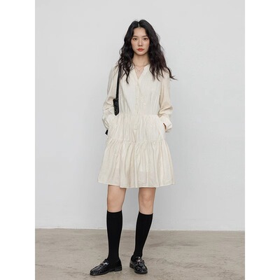 爵莱菲温柔连衣裙女秋季a字裙2025新款长袖气质通勤v领休闲大码