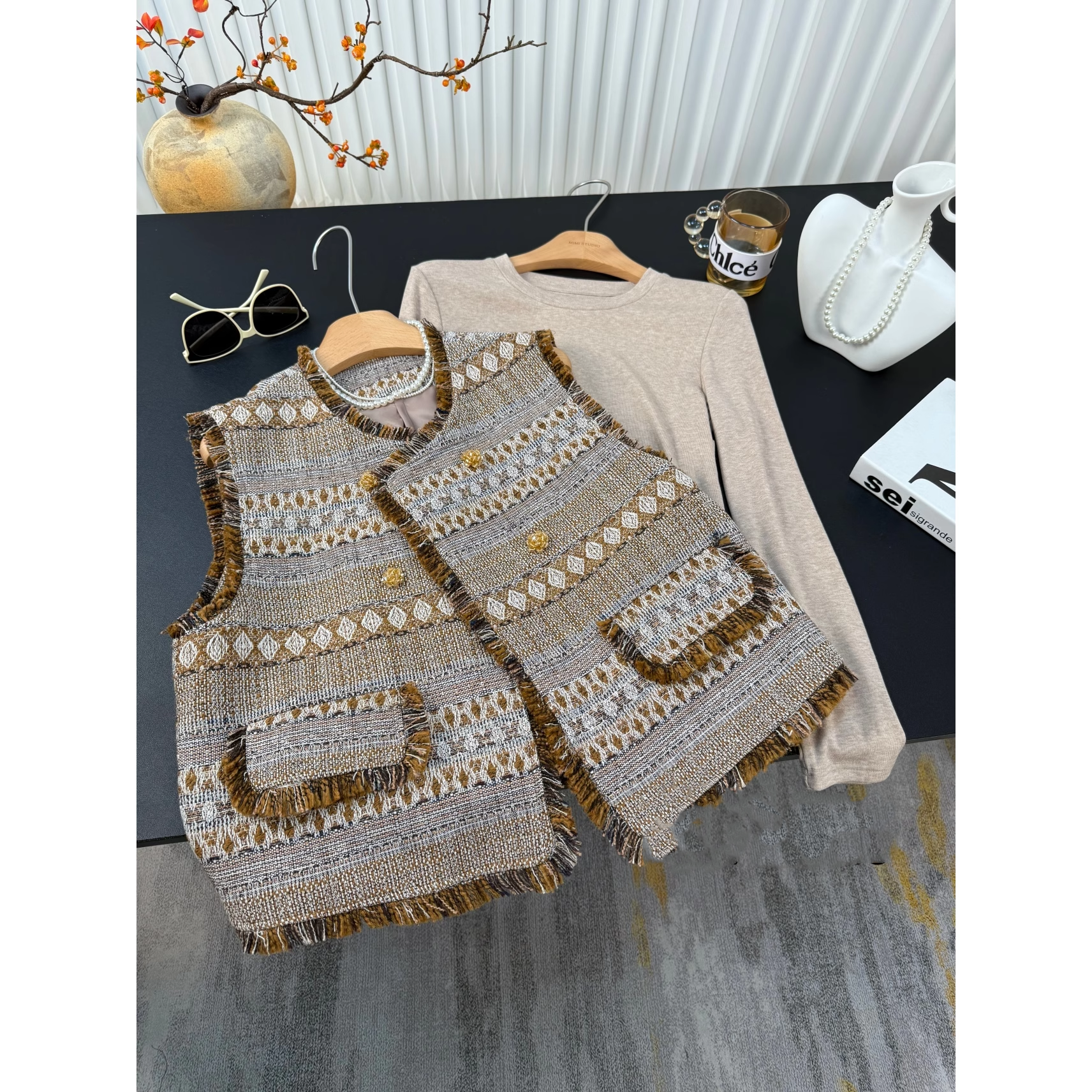 爵莱菲大码复古时尚欧货马甲女2025秋季新款小香风毛边流苏韩系