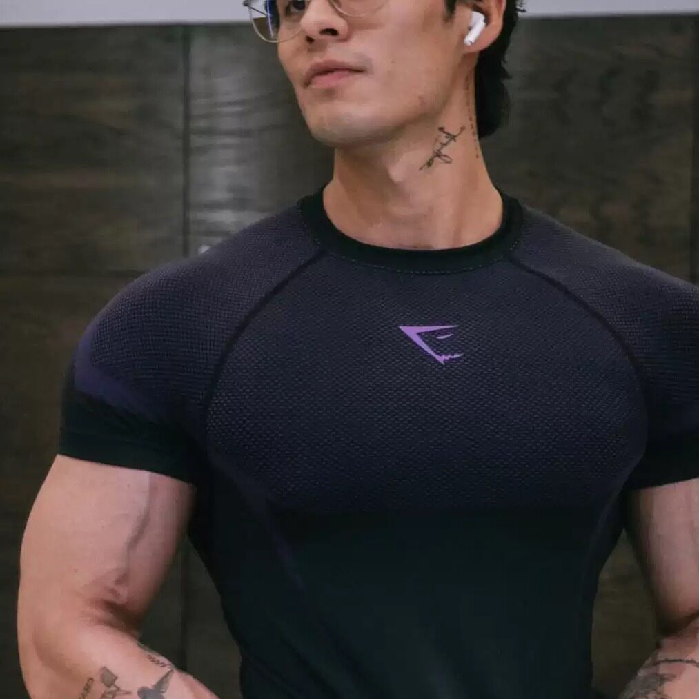 紫色gymshark白色 红色无缝 Onyx 5.0短袖训练健身弹力紧身压缩衣