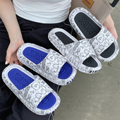 一字沙滩拖鞋 户外防滑厚底潮酷街头风涂鸦小熊凉拖鞋 情侣男女夏季