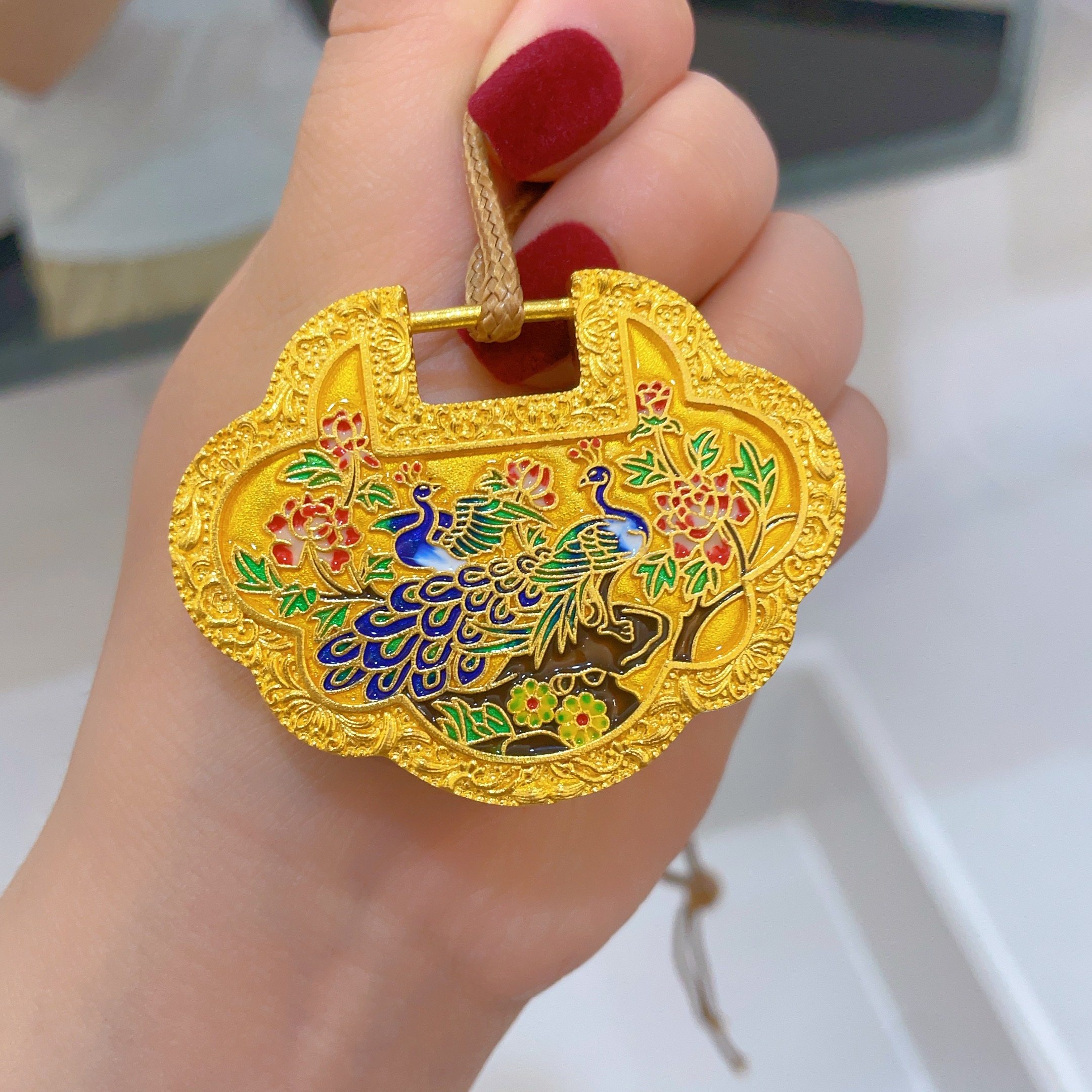 黄金包银吊坠女珐琅彩花丝孔雀婚嫁吊坠项坠送女友礼物2025新款