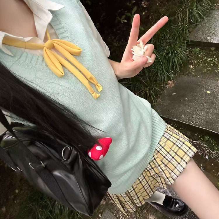 学院风V领套头校供背心女日系JK制服毛衣马甲针织衫奶黄色格裙夏
