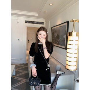 女圆领泡泡袖 aaaaxbbb 撞色短袖 黑色丝绒套装 A字半身裙 洛尔西亚