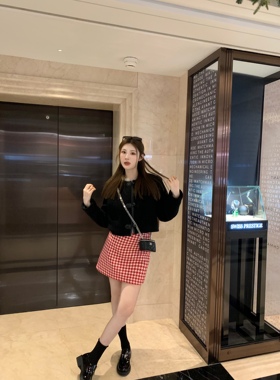 aaaaxbbb 波特梅里恩 系扣设计羊毛外套圆领加厚保暖短款显高上衣