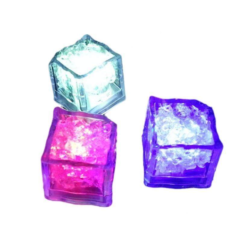 七彩闪光冰块灯LED感应入水即亮发光冰块奶茶酒吧派对饮料KTV新款