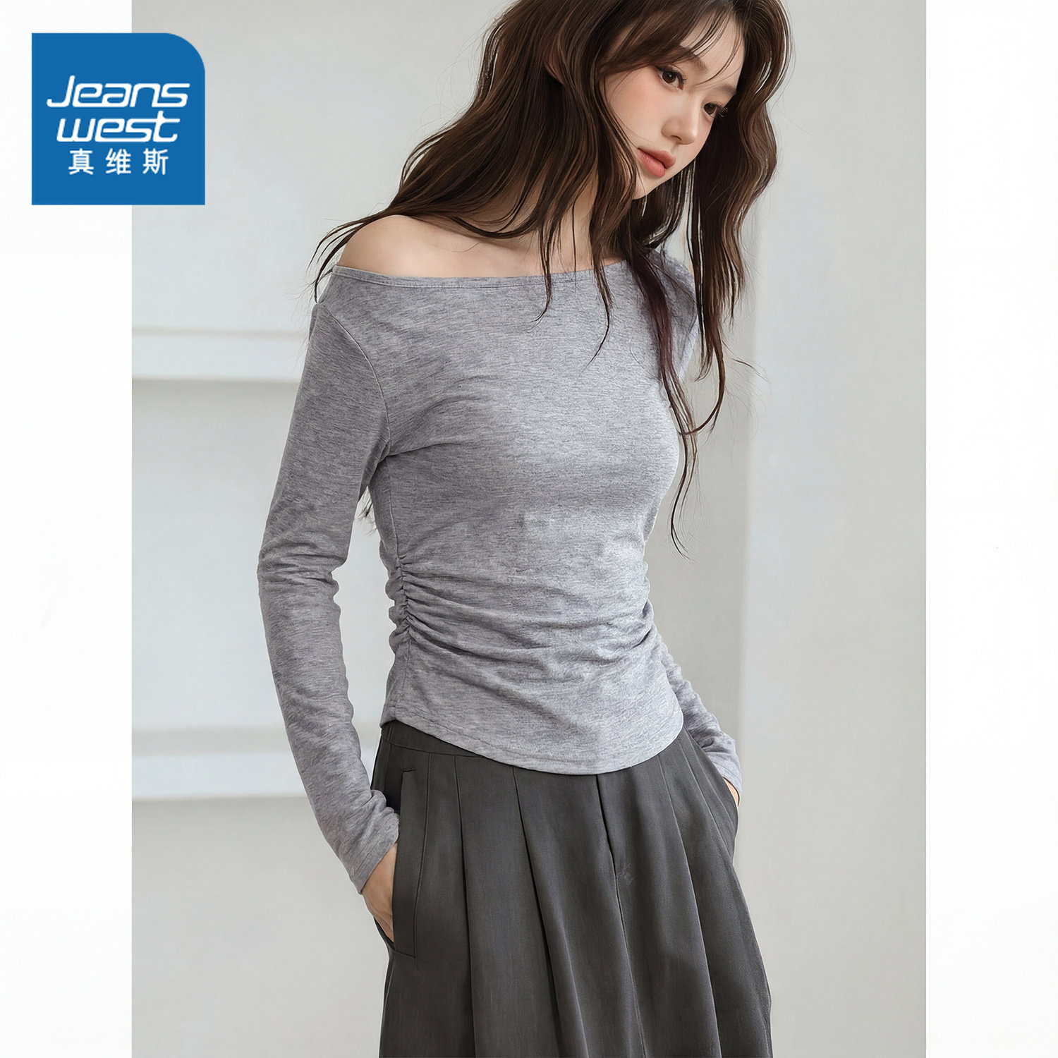 NOW真维斯灰色一字肩长袖t恤女2026新款春秋修身设计感露肩上衣女,女装/女士精品,T恤,淘宝优惠券,粉丝福利购,淘宝优惠卷