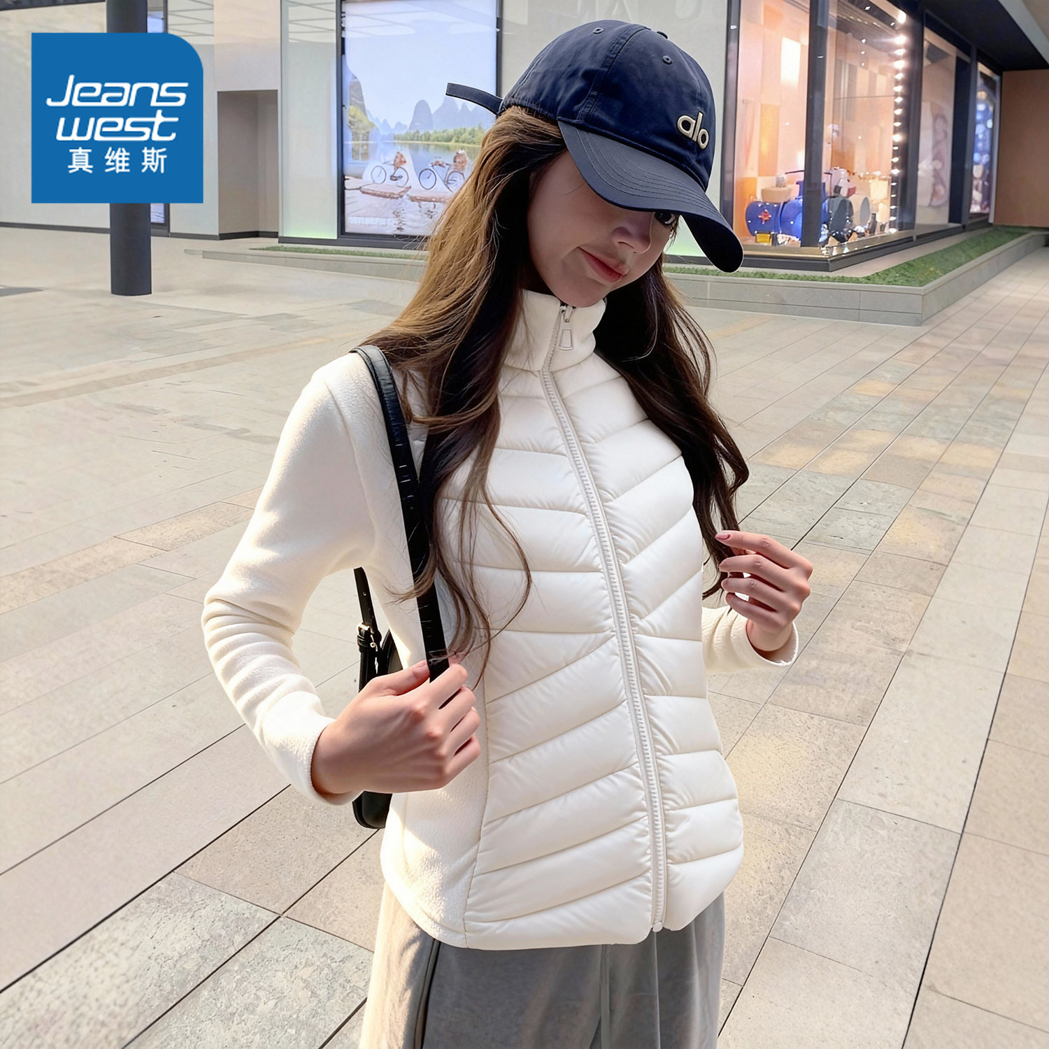 NOB真维斯轻薄修身排骨服外套女