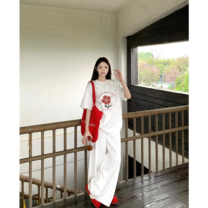 KWV真维斯白色女士短袖t恤女2025新款上衣女夏日ootd穿搭正肩短袖
