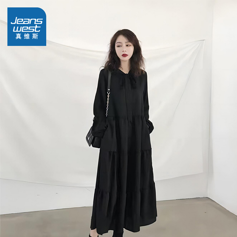 真维斯女装宽松版型连衣裙