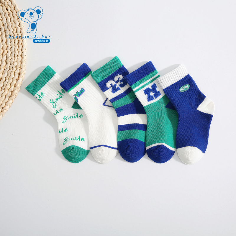 真维斯休闲袜子撞色印花中筒袜