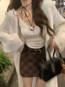 败家小谢studio 两色蕾丝吊带女秋冬内搭打底上衣百搭显瘦背心