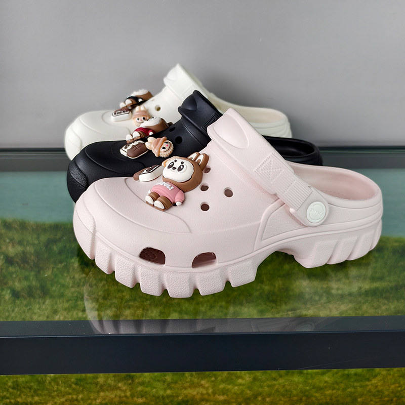 松糕厚底洞洞鞋女款2026新款夏外穿防滑防臭海边沙滩鞋增高凉拖鞋